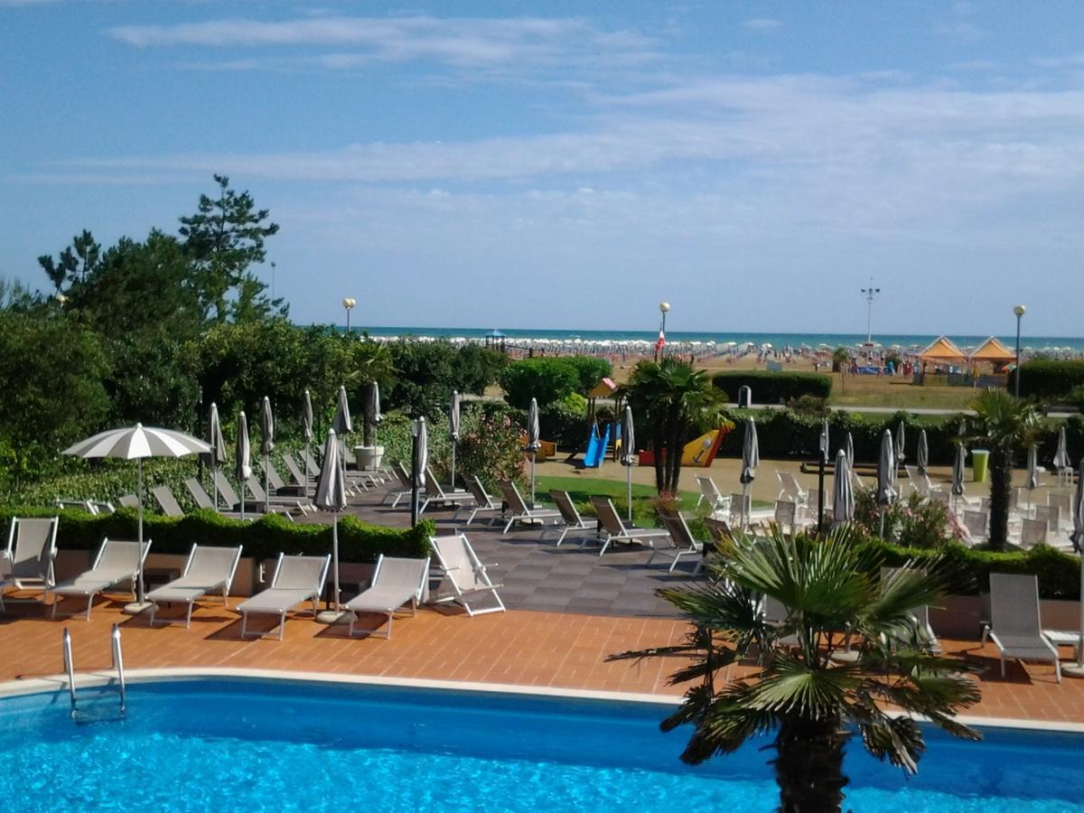 Hotel Italy 4*